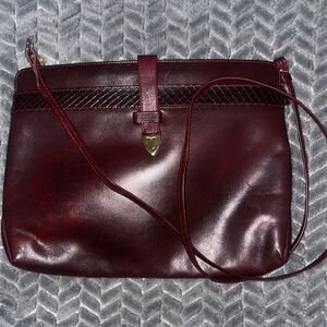 Ferragamo Burgundy Leather Shoulder Bag